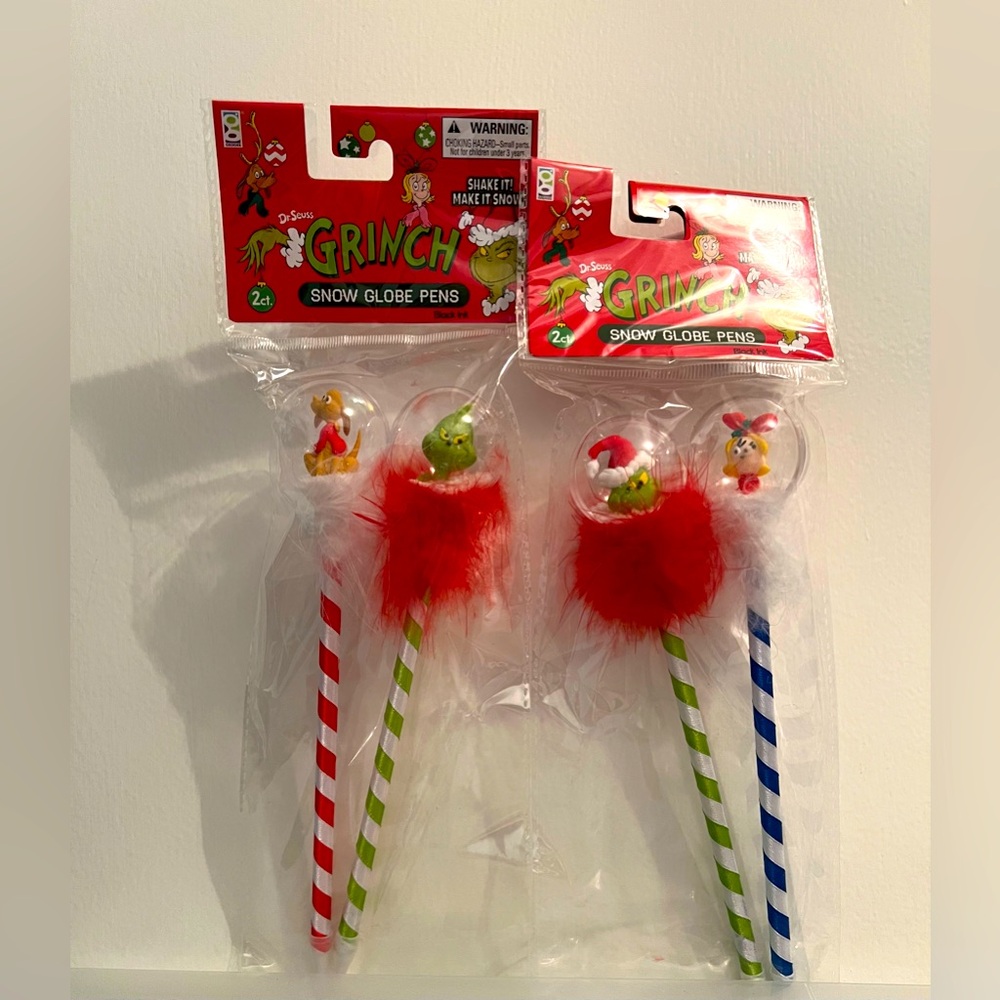 Adorable Grinch & Friends Snow Globe Pens- 2 Packages- 4 Total Pens- NIP